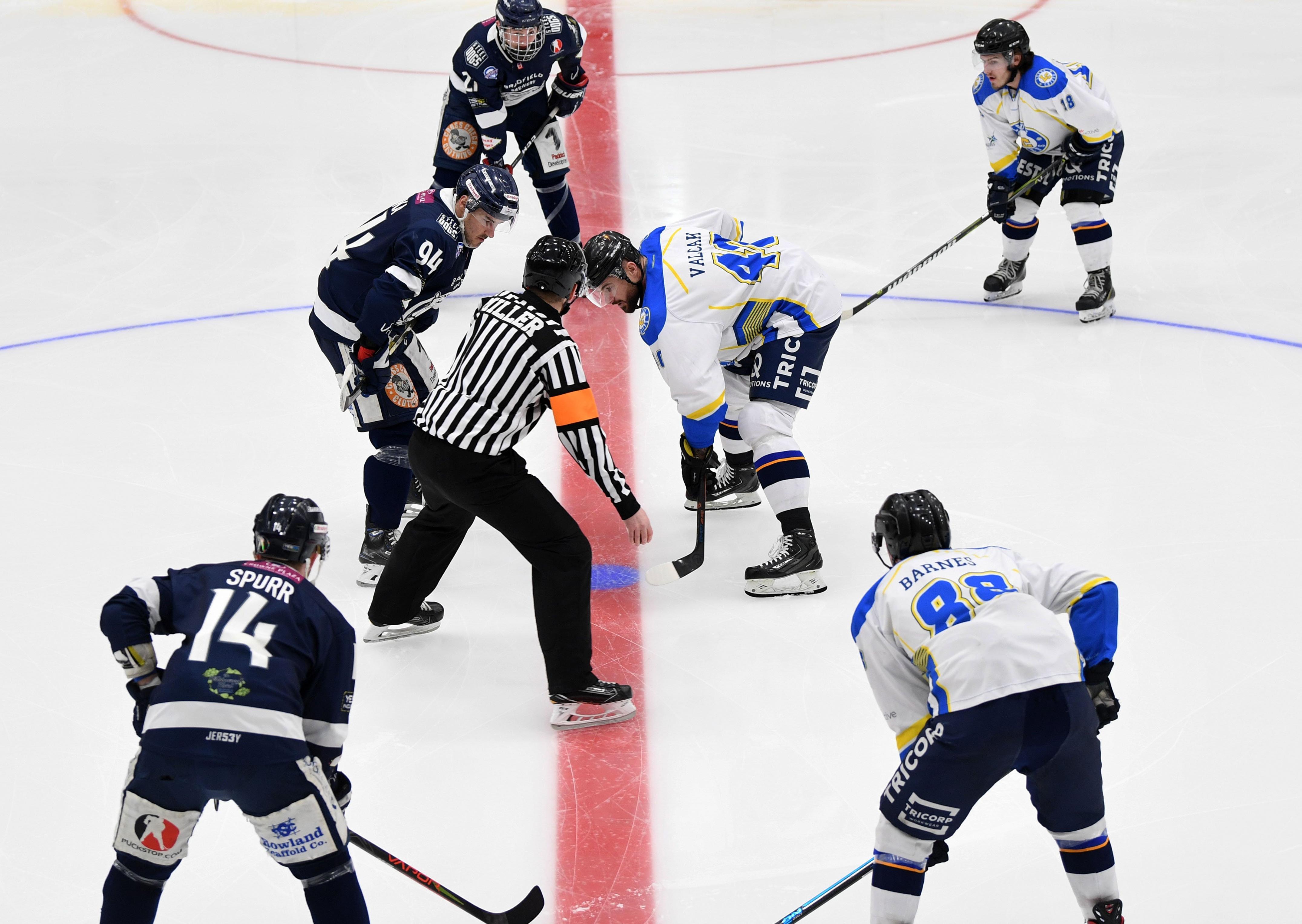 WE'LL MEET AGAIN:
Leeds Chiefs will face-off against Sheffield Steeldogs for a second time at Elland Road on Sunday. The visitors won 4-1 on the rink'sopening night last month.