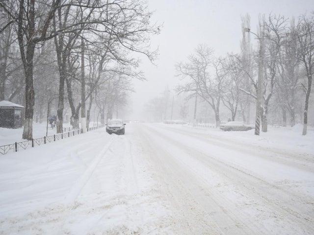 Snow is set to hit Leeds on Monday morning - this is when