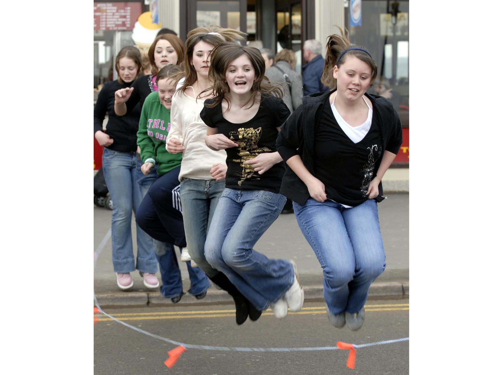 Girls from Scalby School Year 9 take part.
