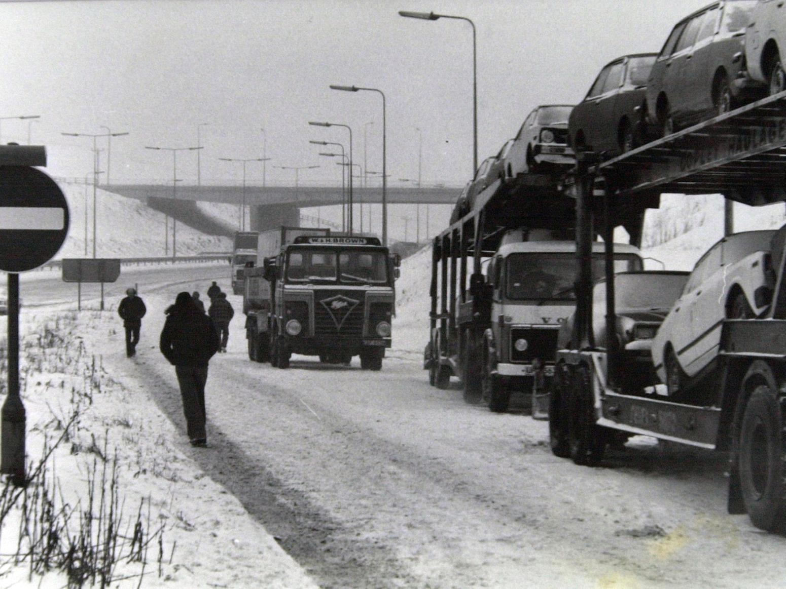 Is this M62 or the A64? Either way snow brought severe disruption at the end of the 1970s.