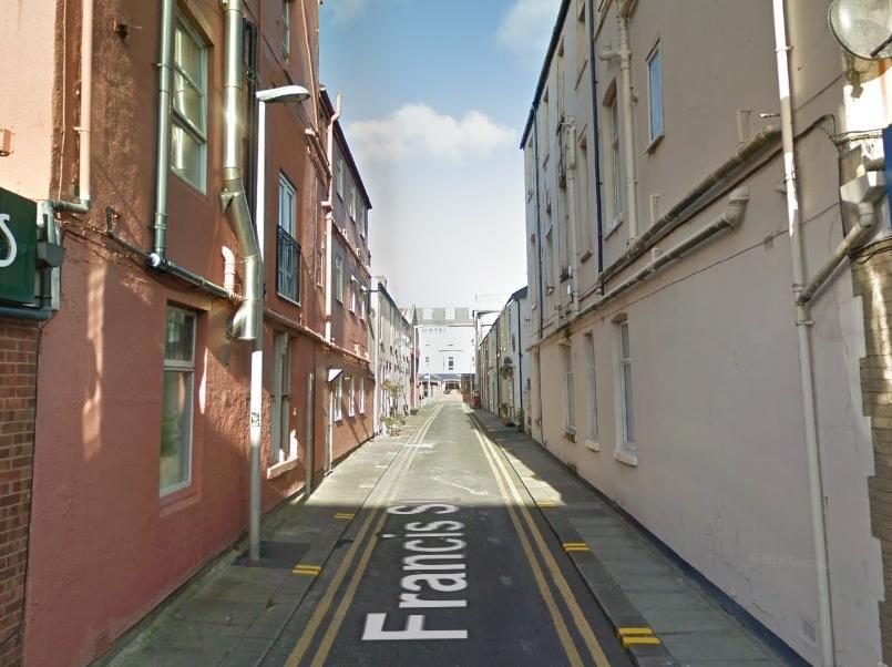 6 incidents of anti-social behaviour reported in or near Francis Street.