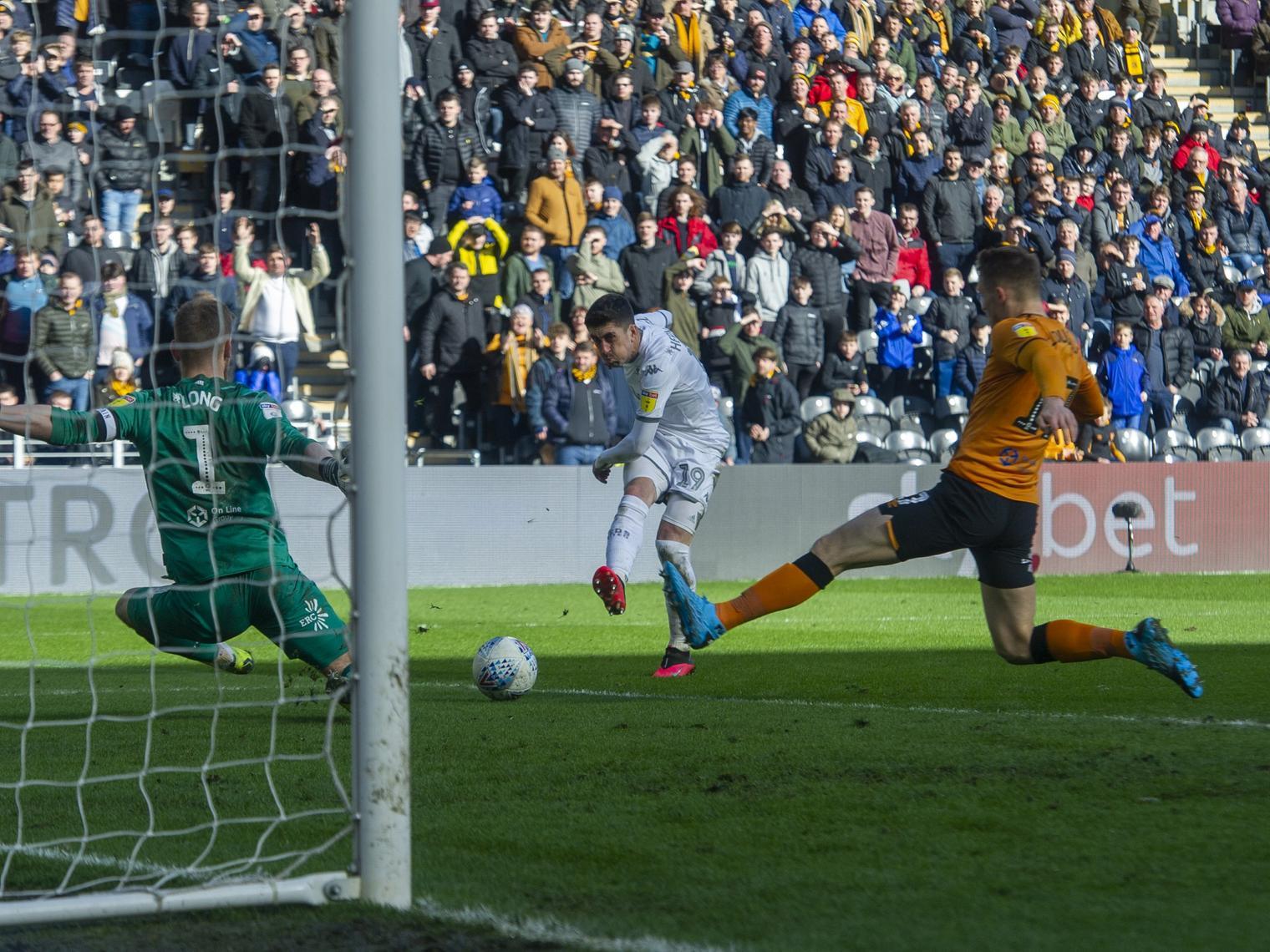 PRECISE: Pablo Hernandez fires home Leeds United's second goal in Saturday's 4-0 victory at Hull City. Picture by Tony Johnson.