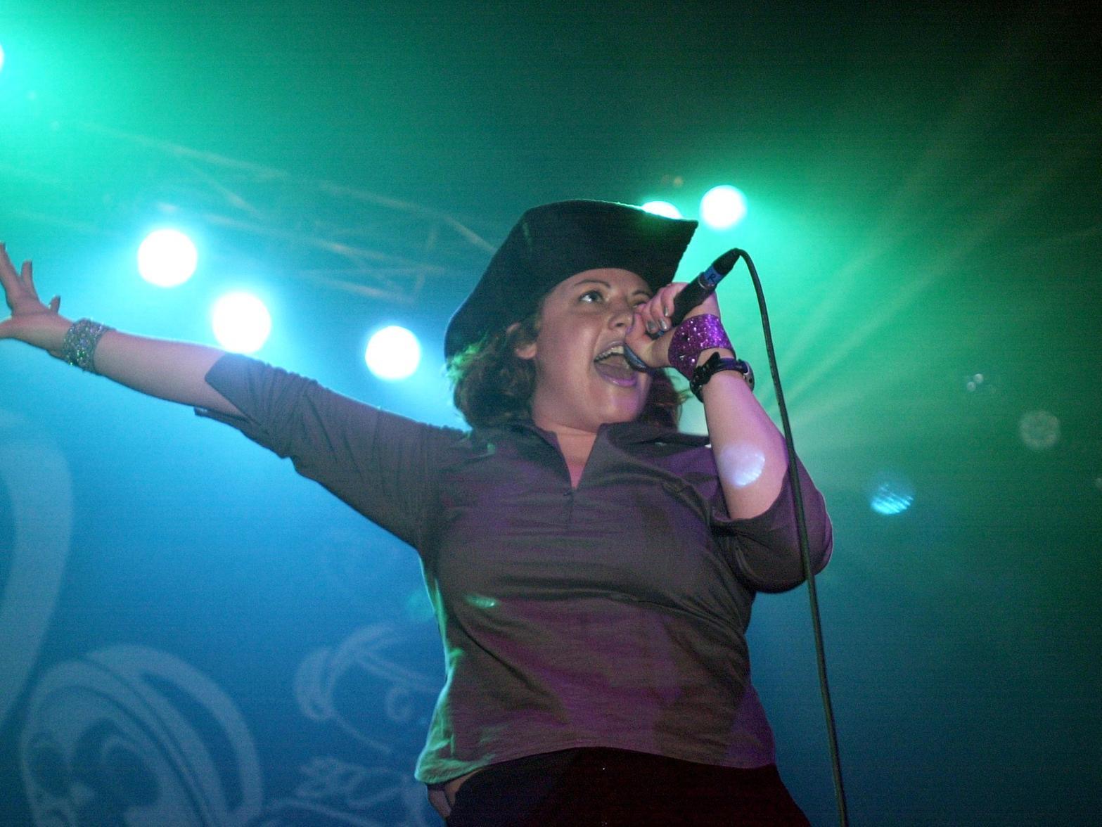 This is Vicky Larder, lead vocals with band Wyde.