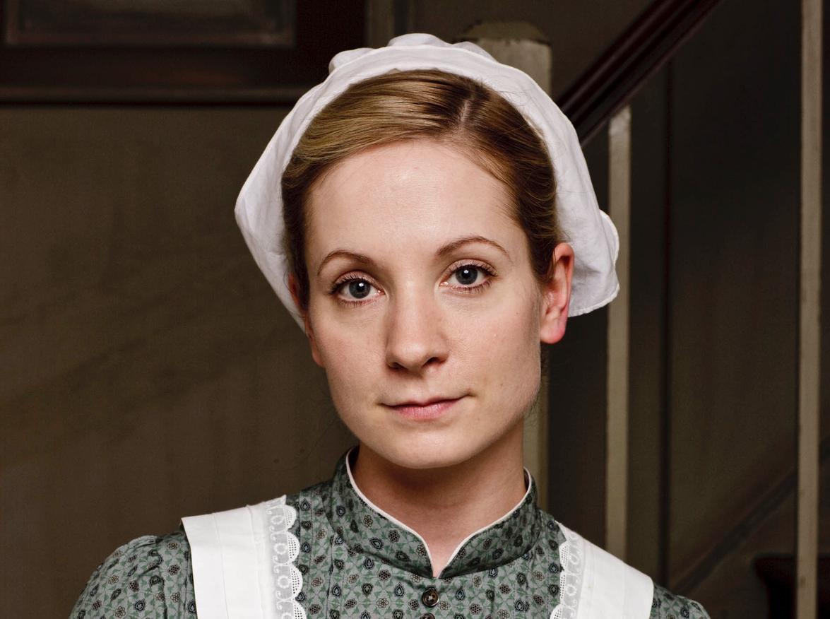 In 2010 she was cast in Downton Abbey as Anna, lady's maid to Lady Mary Crawley.