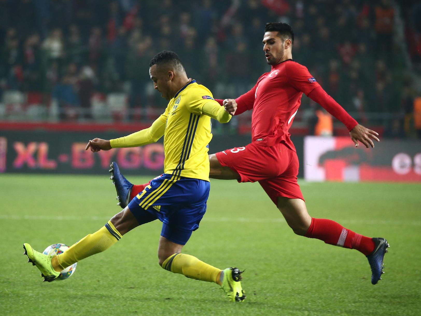 West Bromwich Albion targetMartin Olsson is understood to be training with Swedish side Helsingborgs IF, as he looks to secure a new club in the summer transfer window. (Sport Witness)