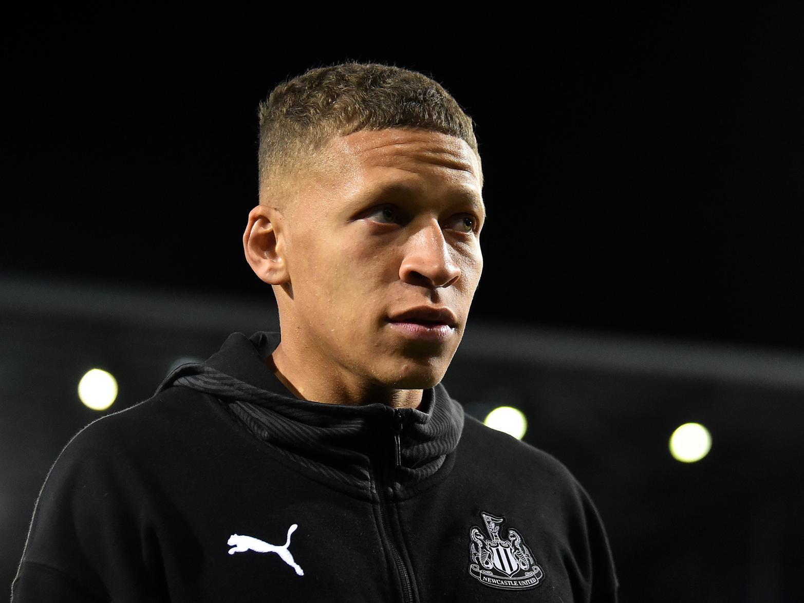 West Brom boss Slaven Bilic has revealed that he attempted to sign Newcastle United striker Dwight Gayle last summer. The player starred for the Baggies on loan last season, scoring 24 goals. (Express & Star)