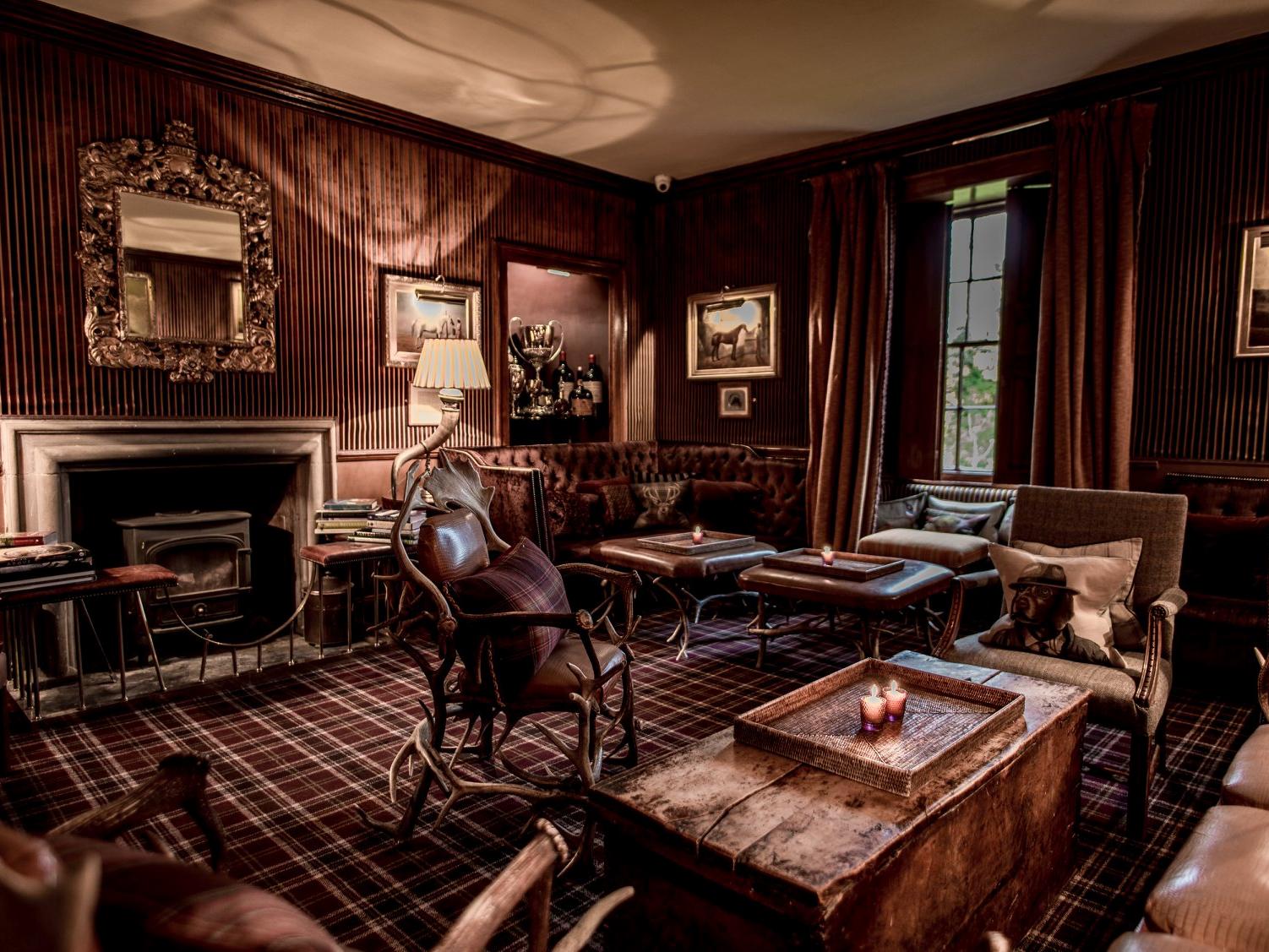 Situated within 20 acres of gardens and found next to the iconic Arthur's Seat, Prestonfield House holds unique rooms and a five star atmosphere. No two rooms are alike. Priestfield Road, EH16 5UT