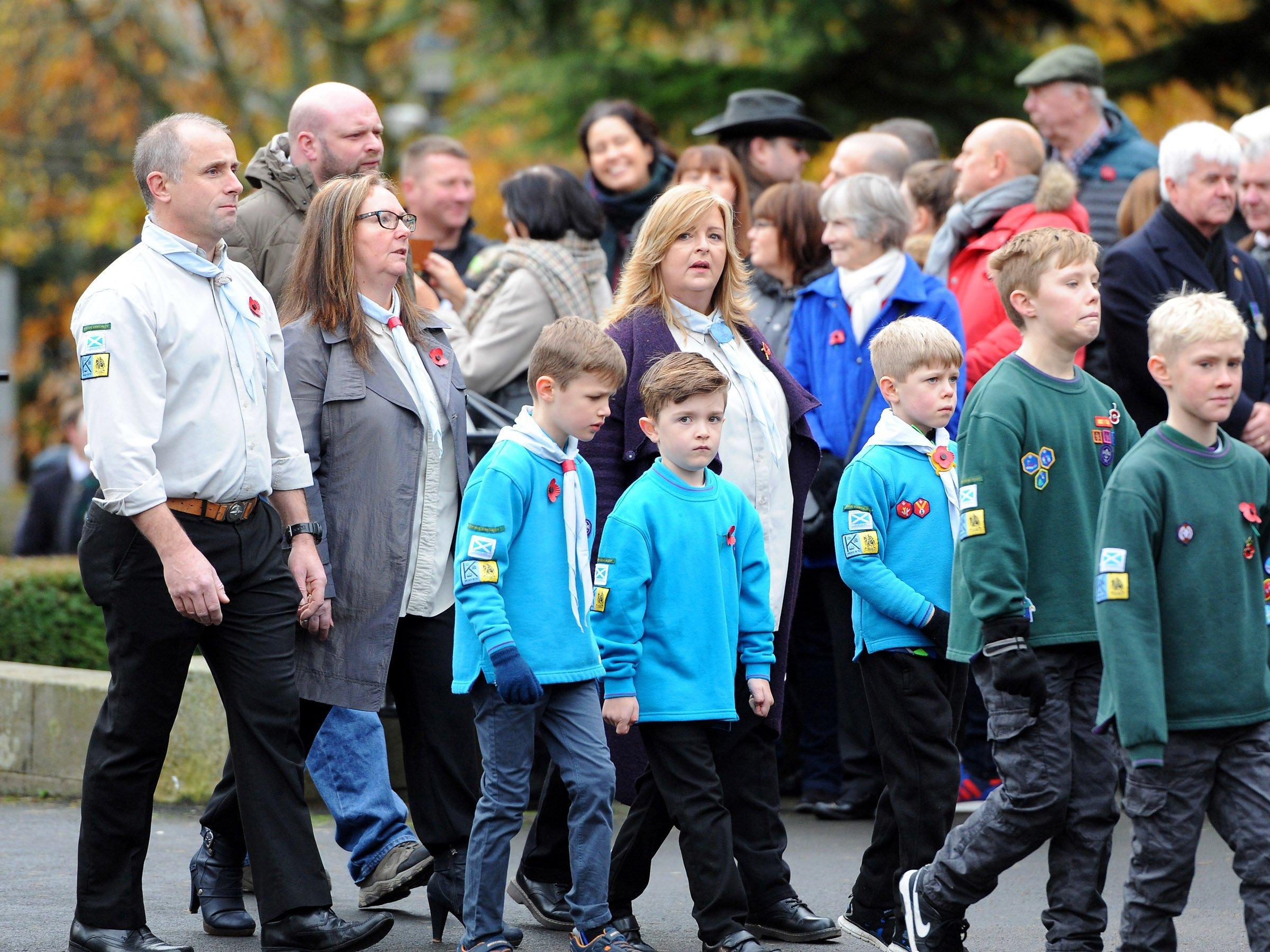Remembrance Sunday Service, Memorial Gardens, Kirkcaldy. Picture by Walter Neilson/Fife Photo Agency.