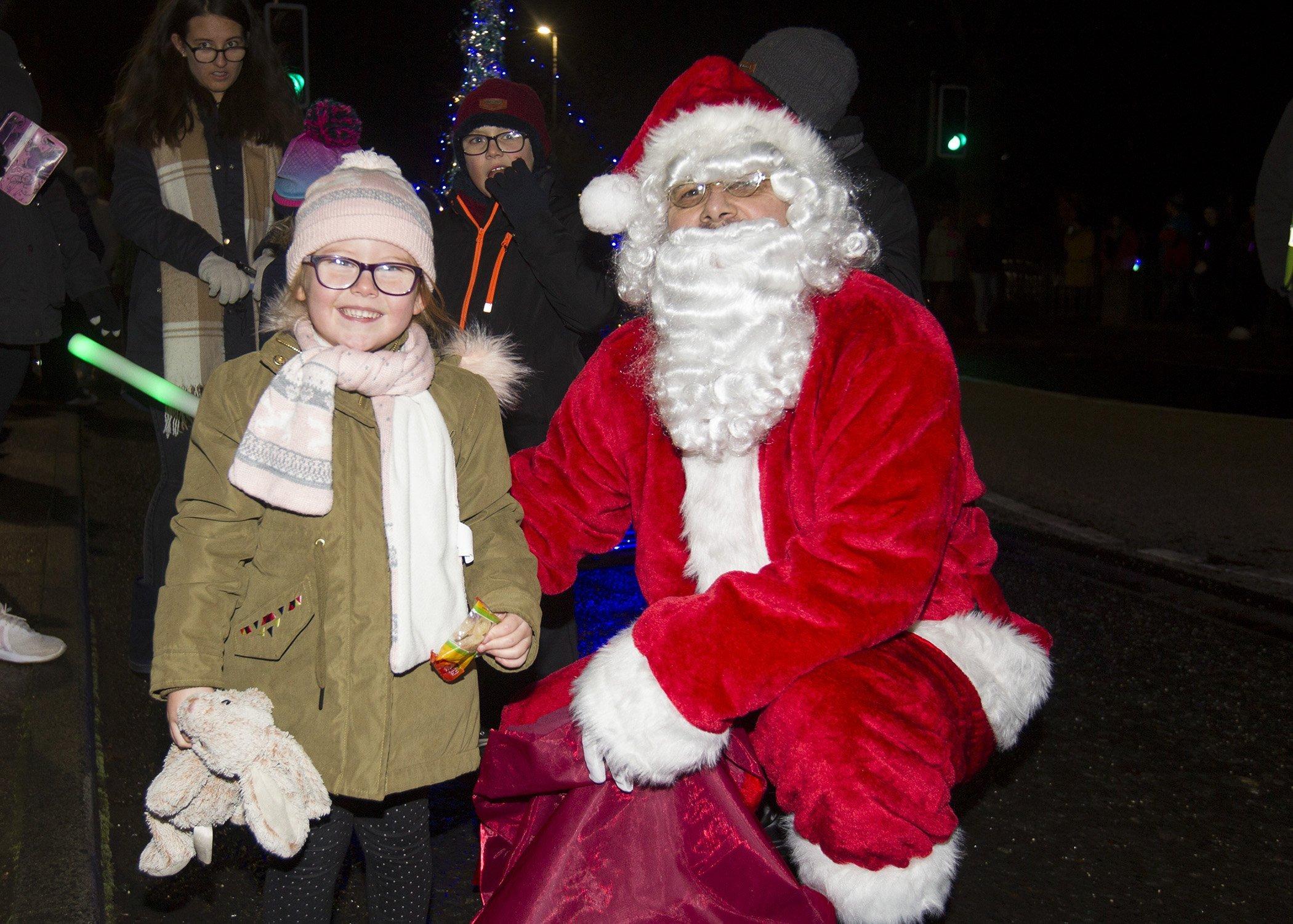 Esme Quinn delighted to meet Santa (Malcolm Kerr) at Earlston
