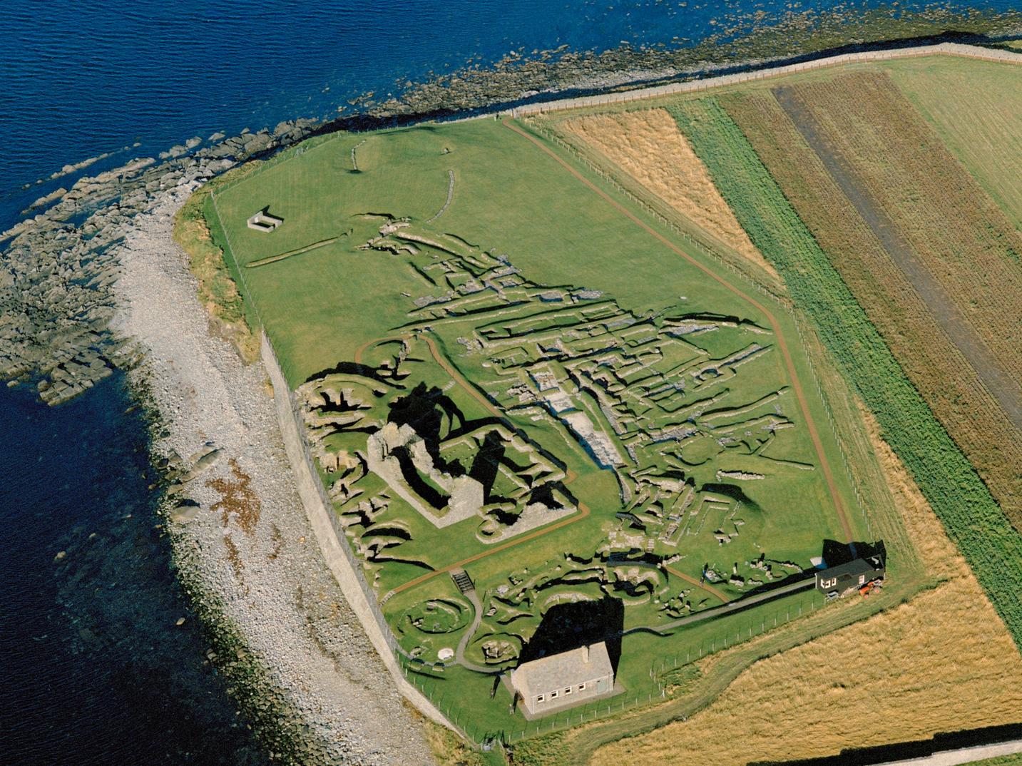 The Jarlshof  settlement in Shetland first appeared around 2,500 BC and was later developed by the Picts and the Vikings. The shallow bay here offered good trade links, stones for building and access to food.