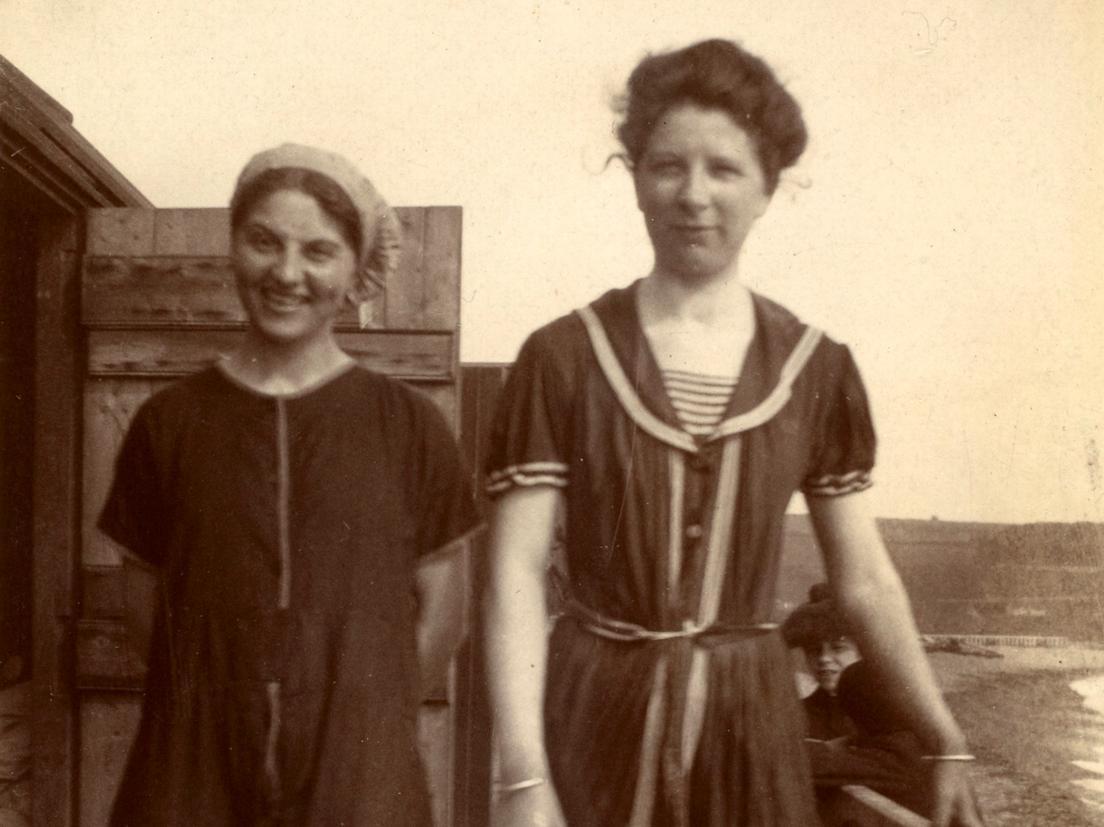 These women are pictured at Stonehaven in Aberdeenshire around 1898. The town became a little 'Scottish Riviera' which attracted day trippers and holidaymakers with its Art Deco lido, which is still open today.