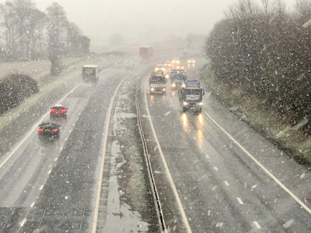 Snow on the M8 from the Ratho flyover. Pic: Lisa Ferguson