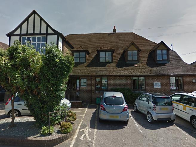 30 Woodland Avenue, Luton - 82% of patients describe their overall experience as good.