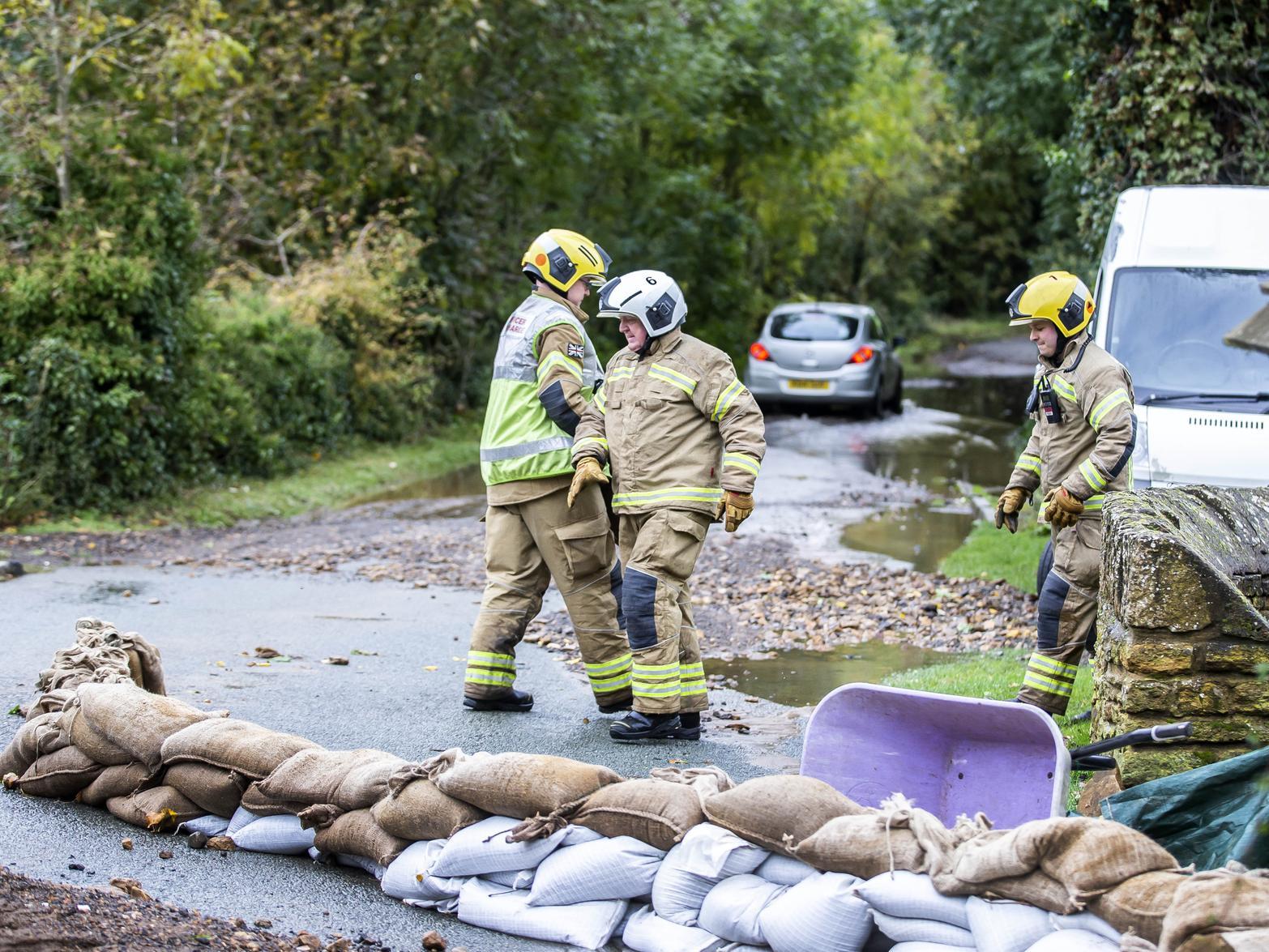 Pictures Show Aftermath Of Floods In Northamptonshire Village Today