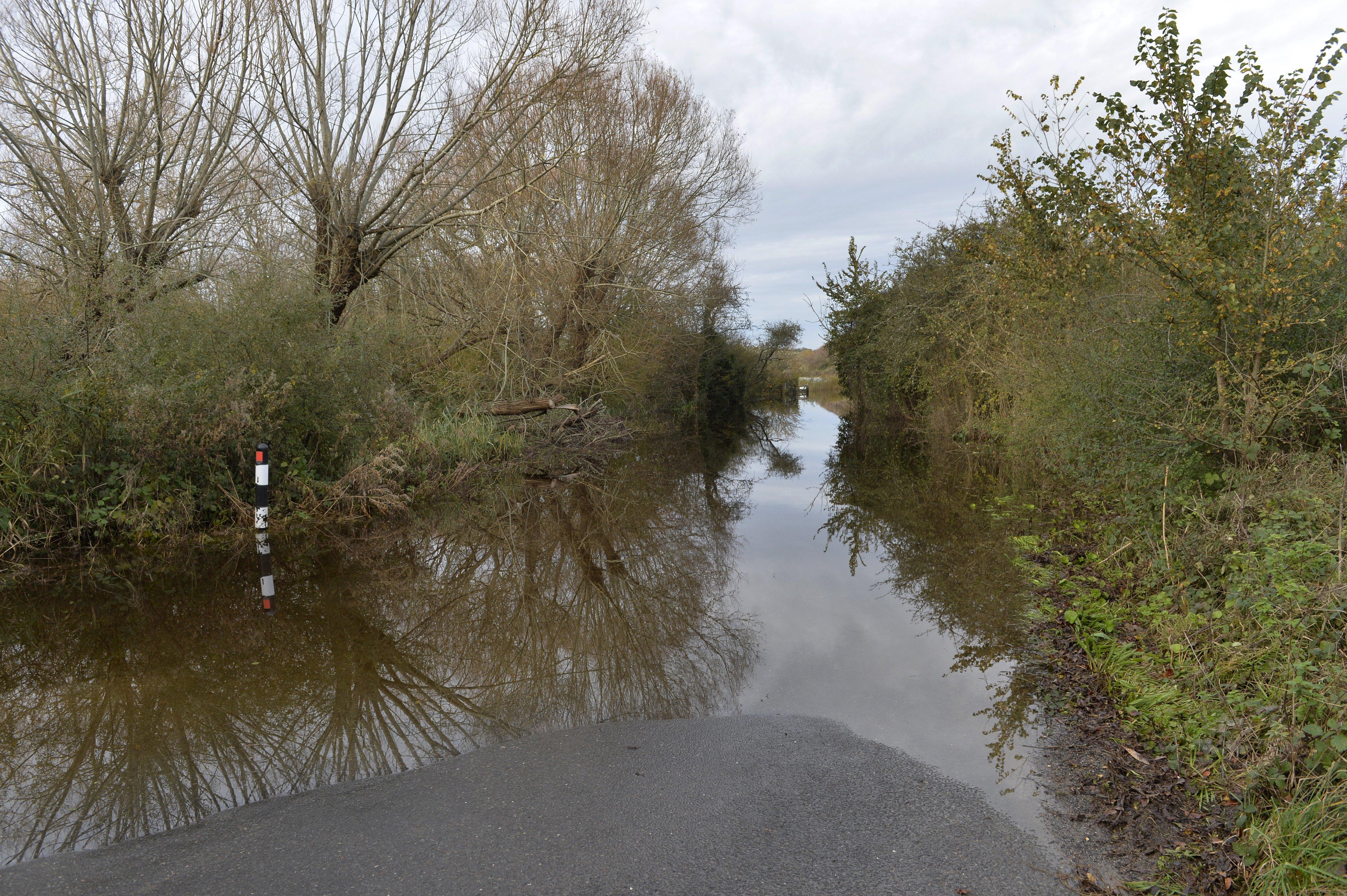 Litlington flooding (Photo by Jon Rigby)