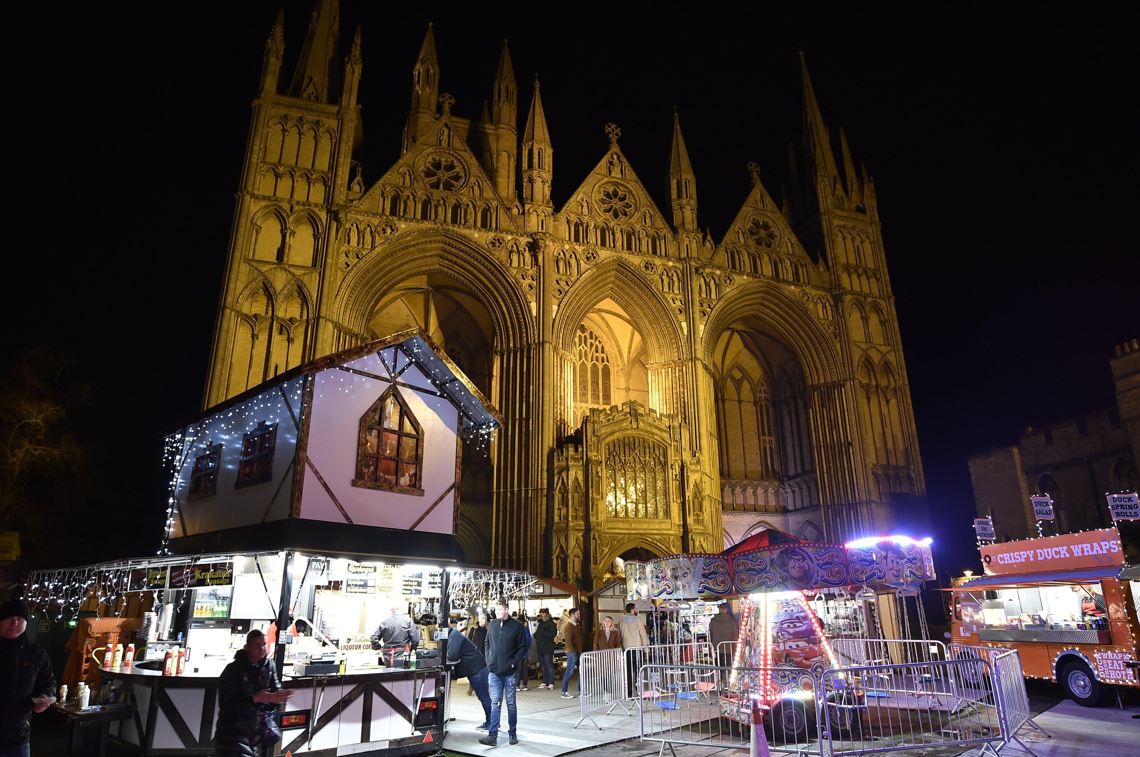 The Christmas market at the cathedral