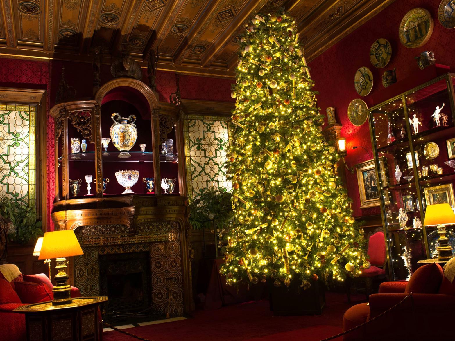 Each of the rooms on the house tour has a different Christmas decorative theme