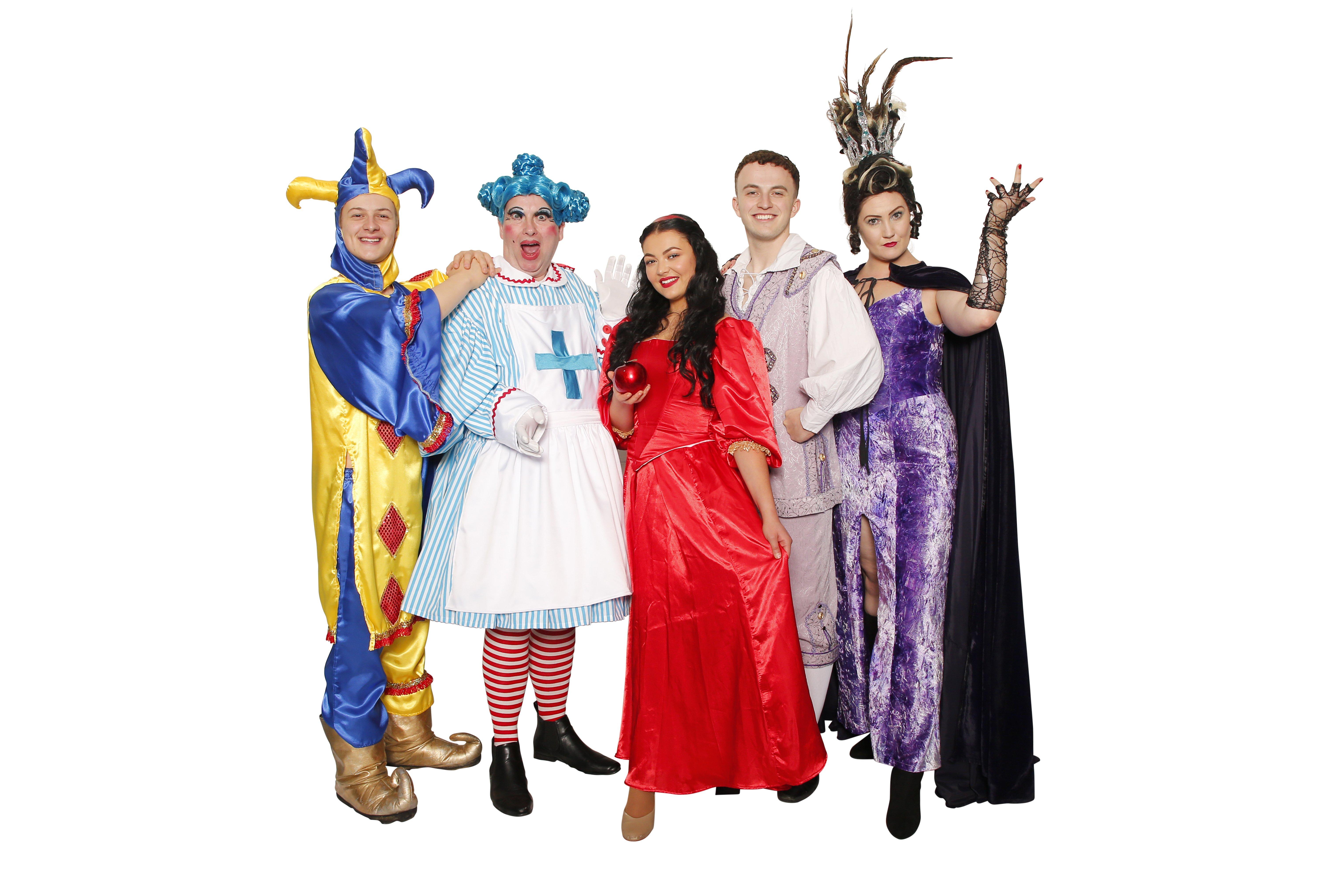 Snow White is being performed at Ropetackle Arts Centre, Little High Street, Shoreham-By-Sea from December 13 2019 to December 31 2019.