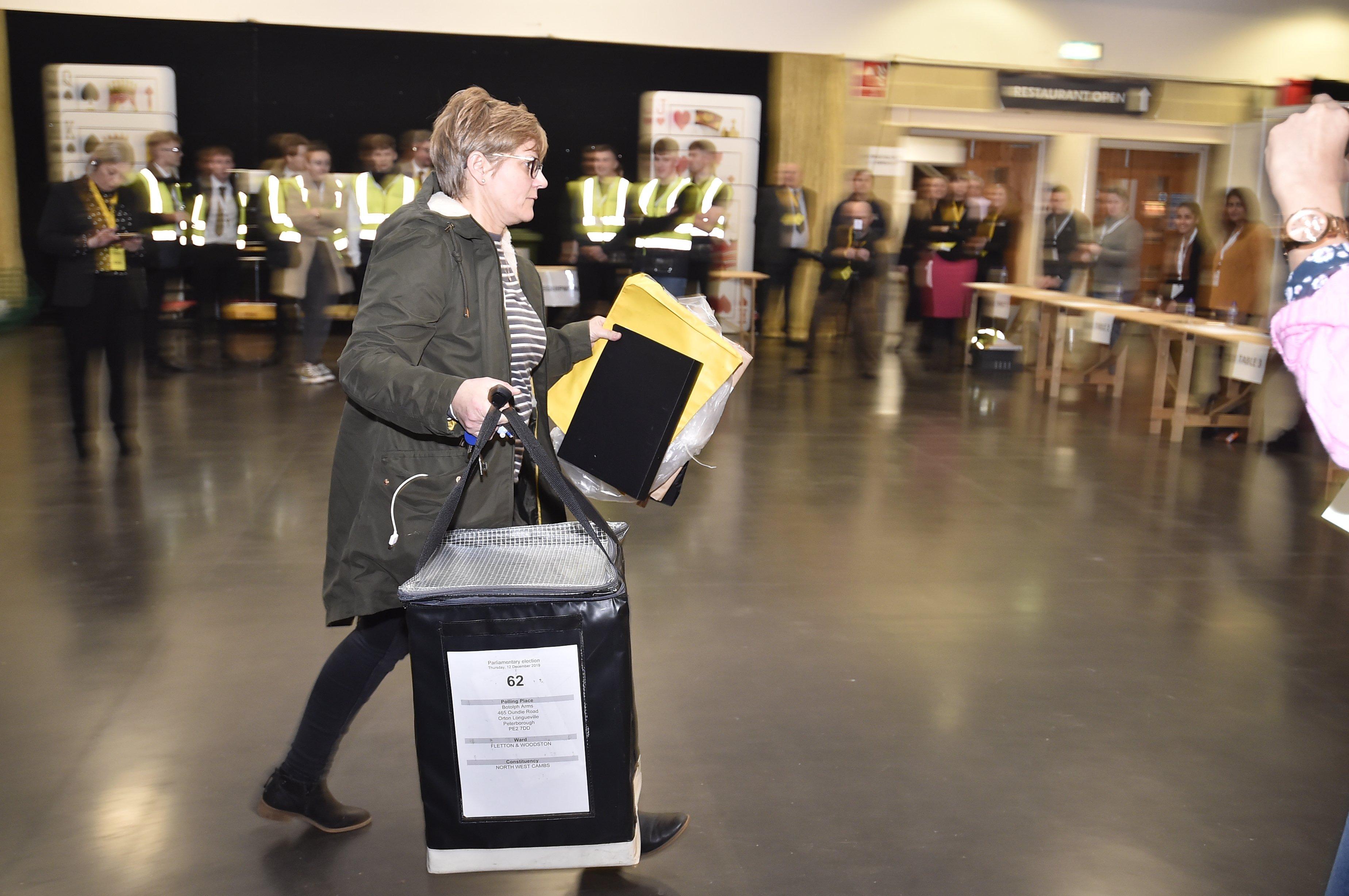 The first ballot box arrives