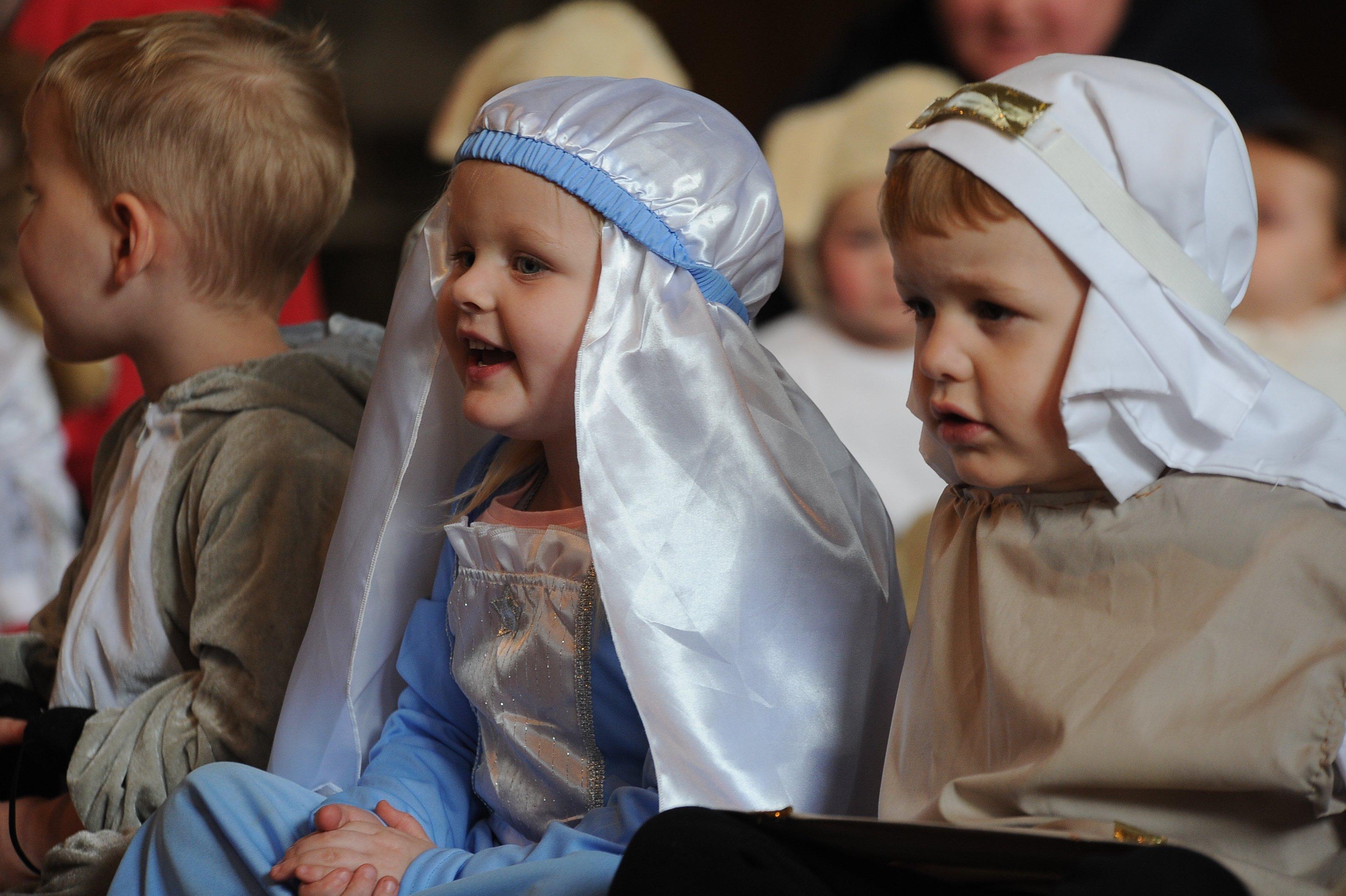 Pre-school nativity at Peterborough Cathedral. Nat19 EMN-190312-145156009