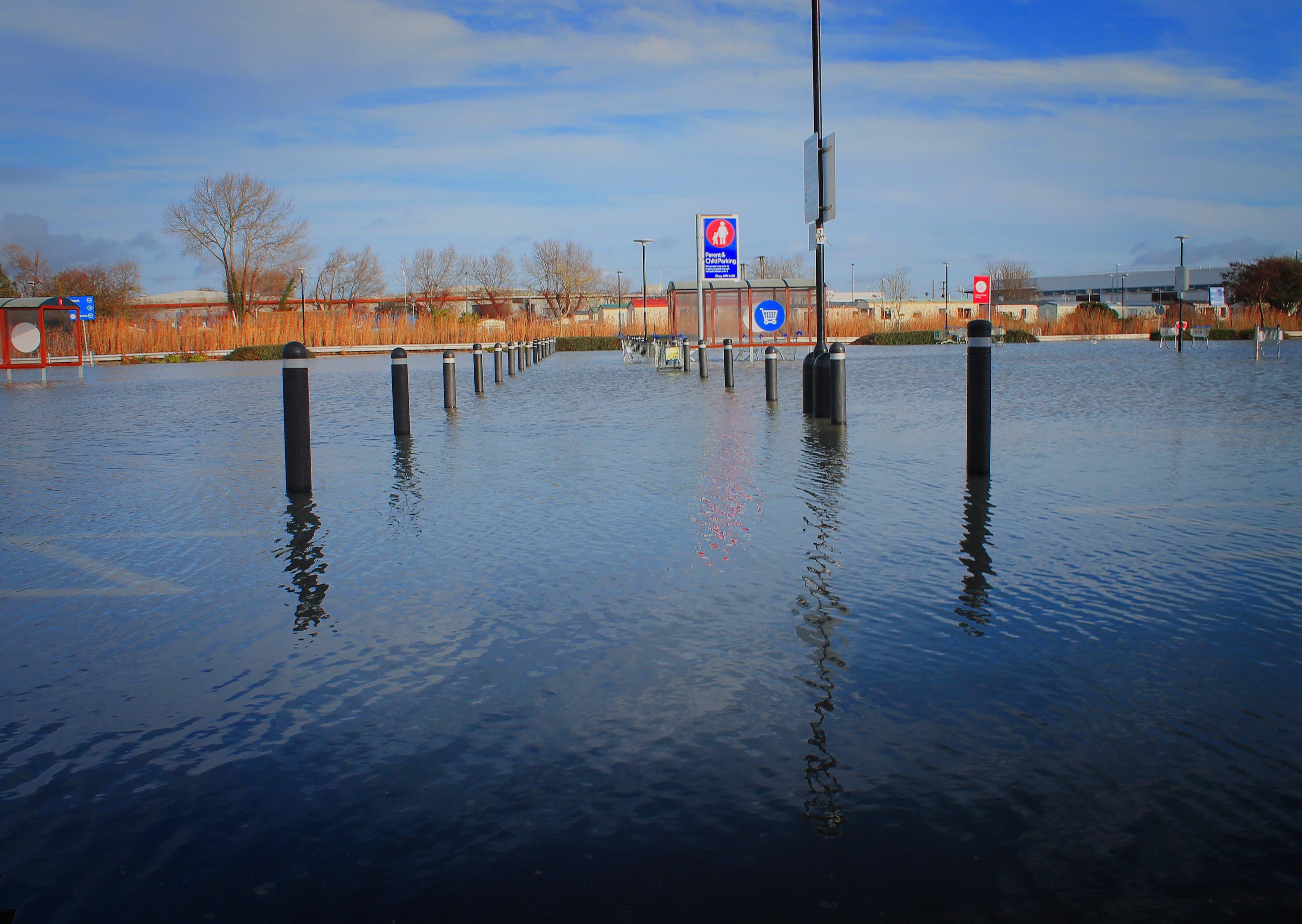 The car park was flooded at Bognor Regis' Tesco store on Sunday. Photo courtesy of Billy Procter SUS-191223-112728001