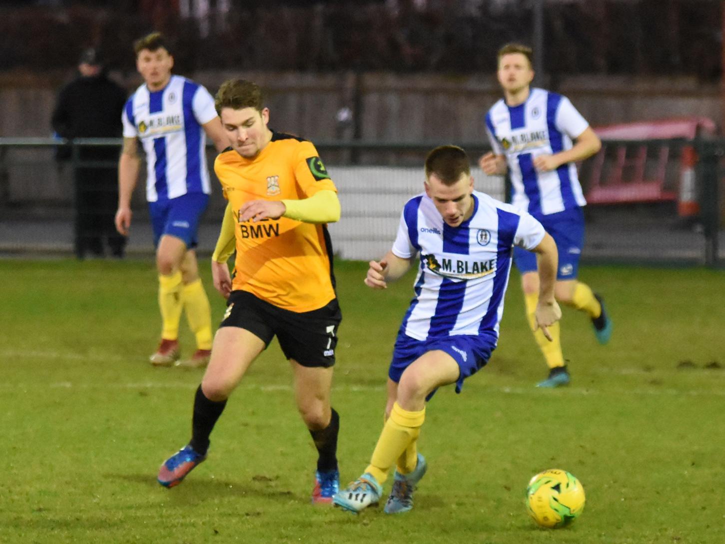 Keiran Rowe gets away from a defender.