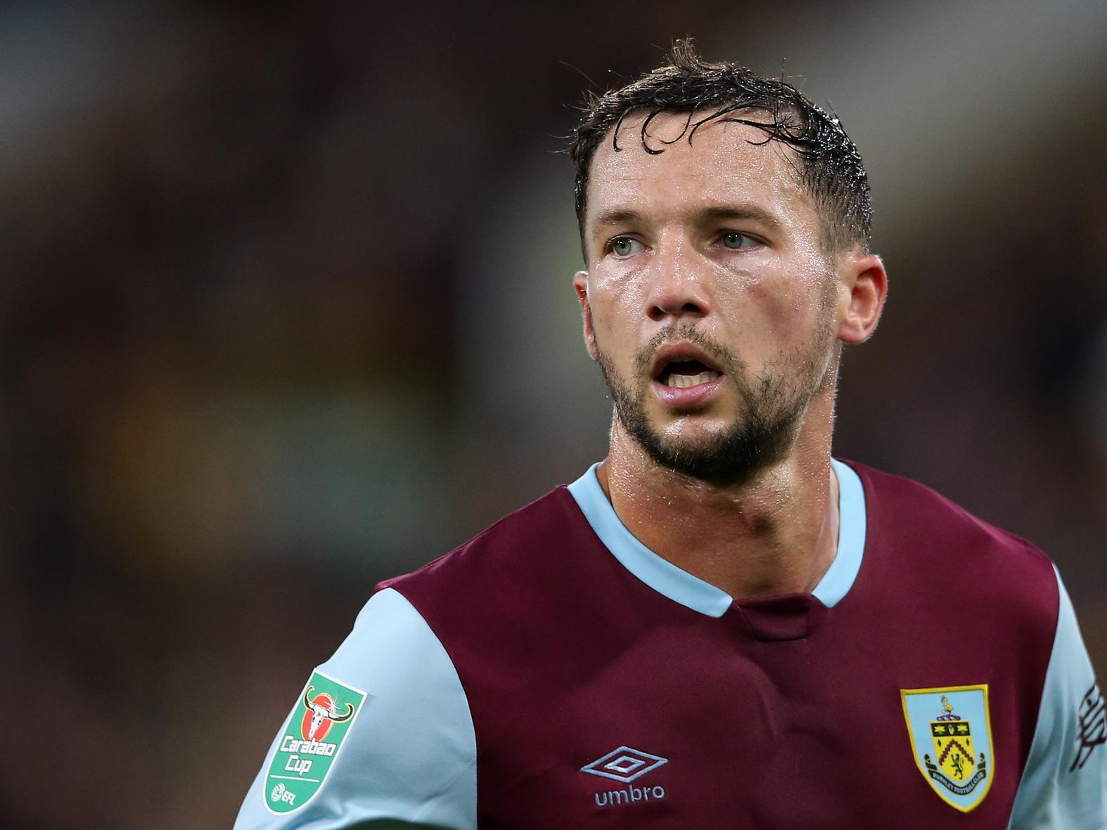 Chelsea want any club wanting to take English midfielder Danny Drinkwater on loan to pay the 29-year-old's 110,000-a-week wages. (Sun)