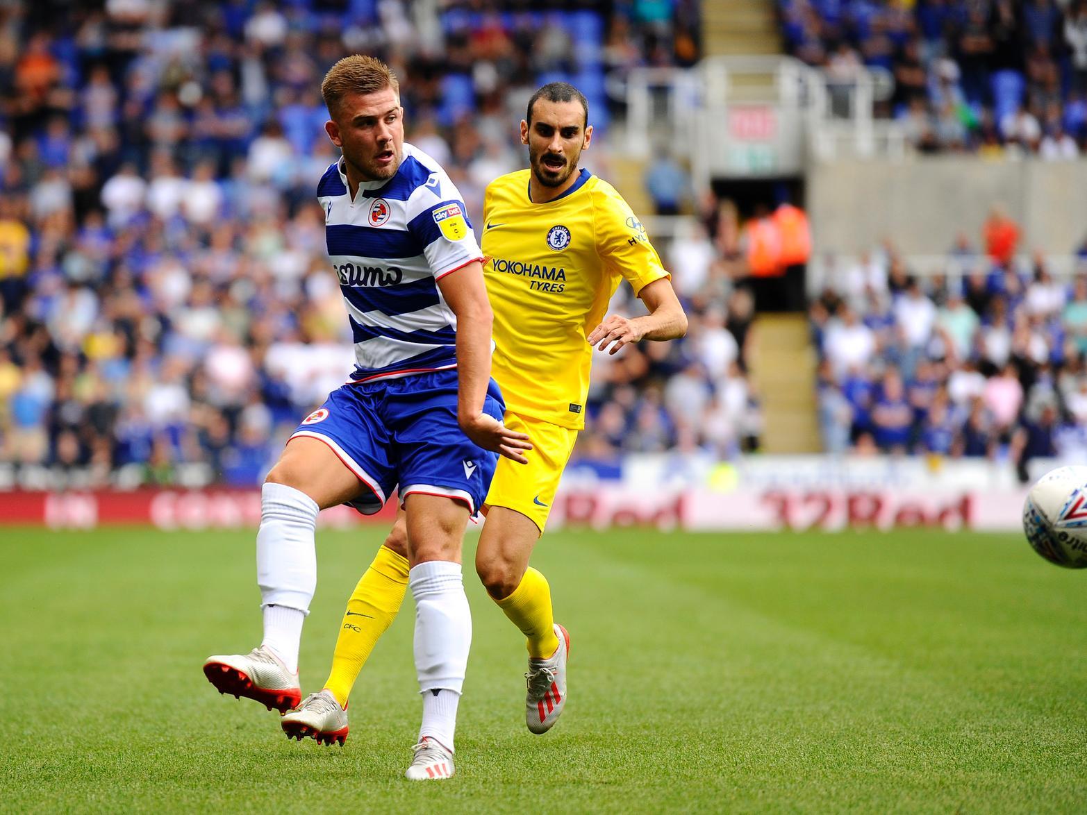 Reading midfielder Josh Barrett has joined Bristol Rovers for an undisclosed fee.