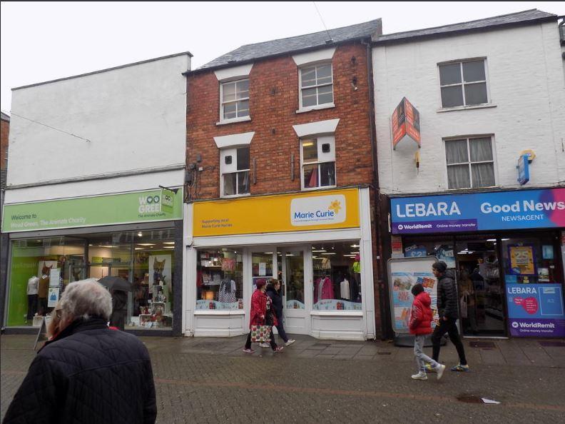 This retail premises in Kettering's High Street is available to be let for 1,625 per month. The space is currently used by a Marie Curie charity shop but the lease is available. There is a ground floor shop space along with a first and second floor.