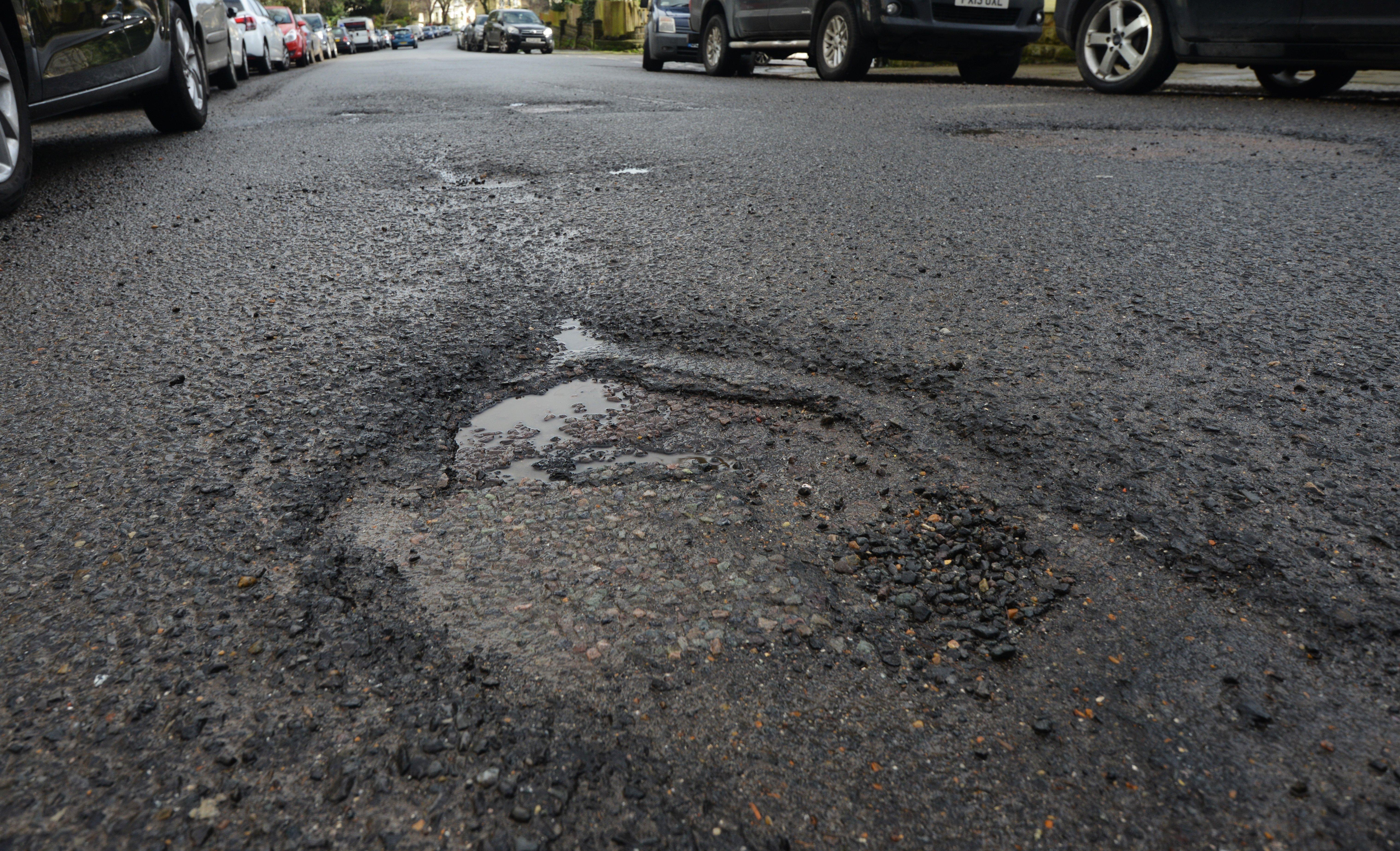 Potholes: Pevensey Road, St Leonards SUS-200127-135633001