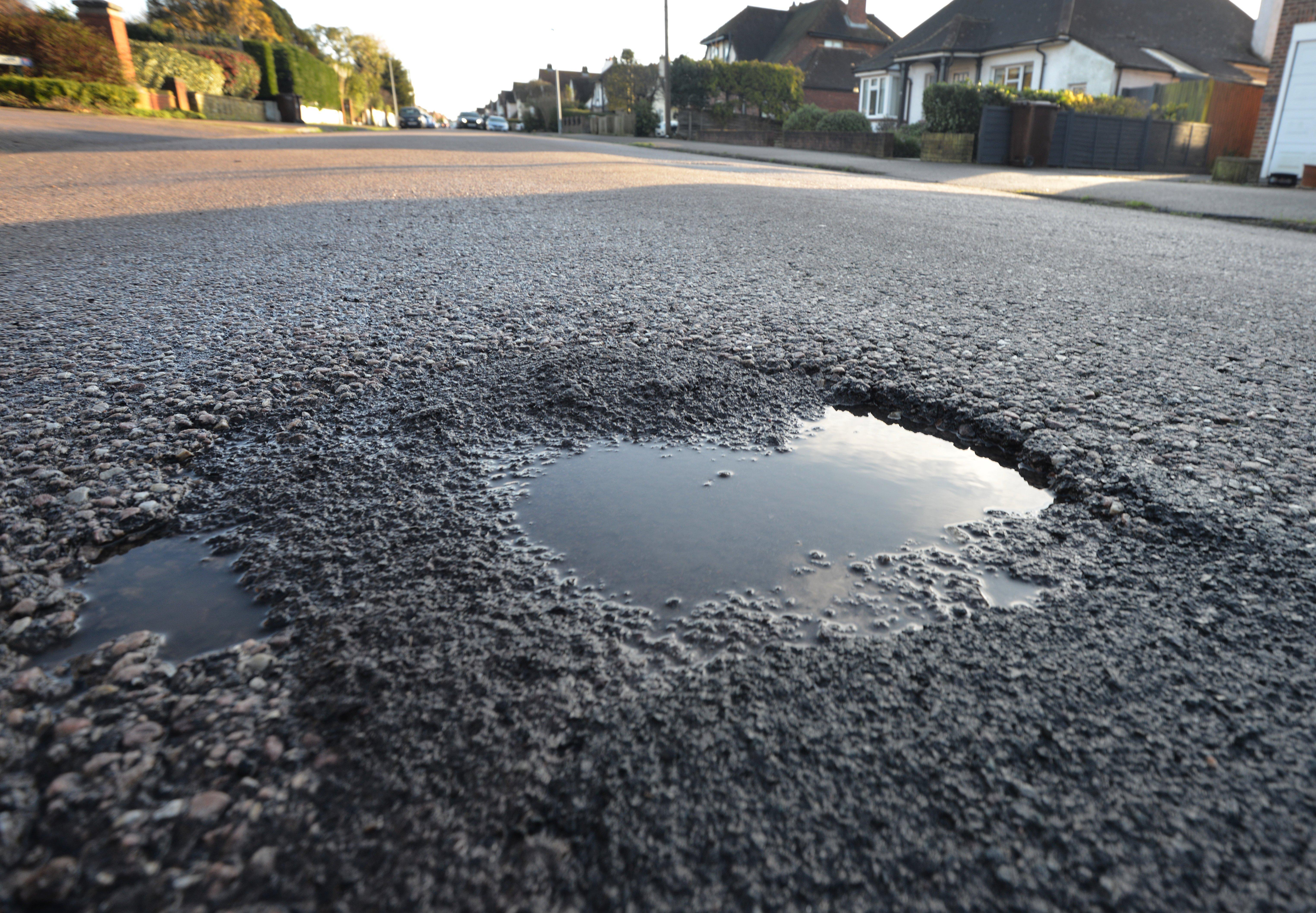 Potholes in Bexhill: Terminus Avenue SUS-200128-103953001