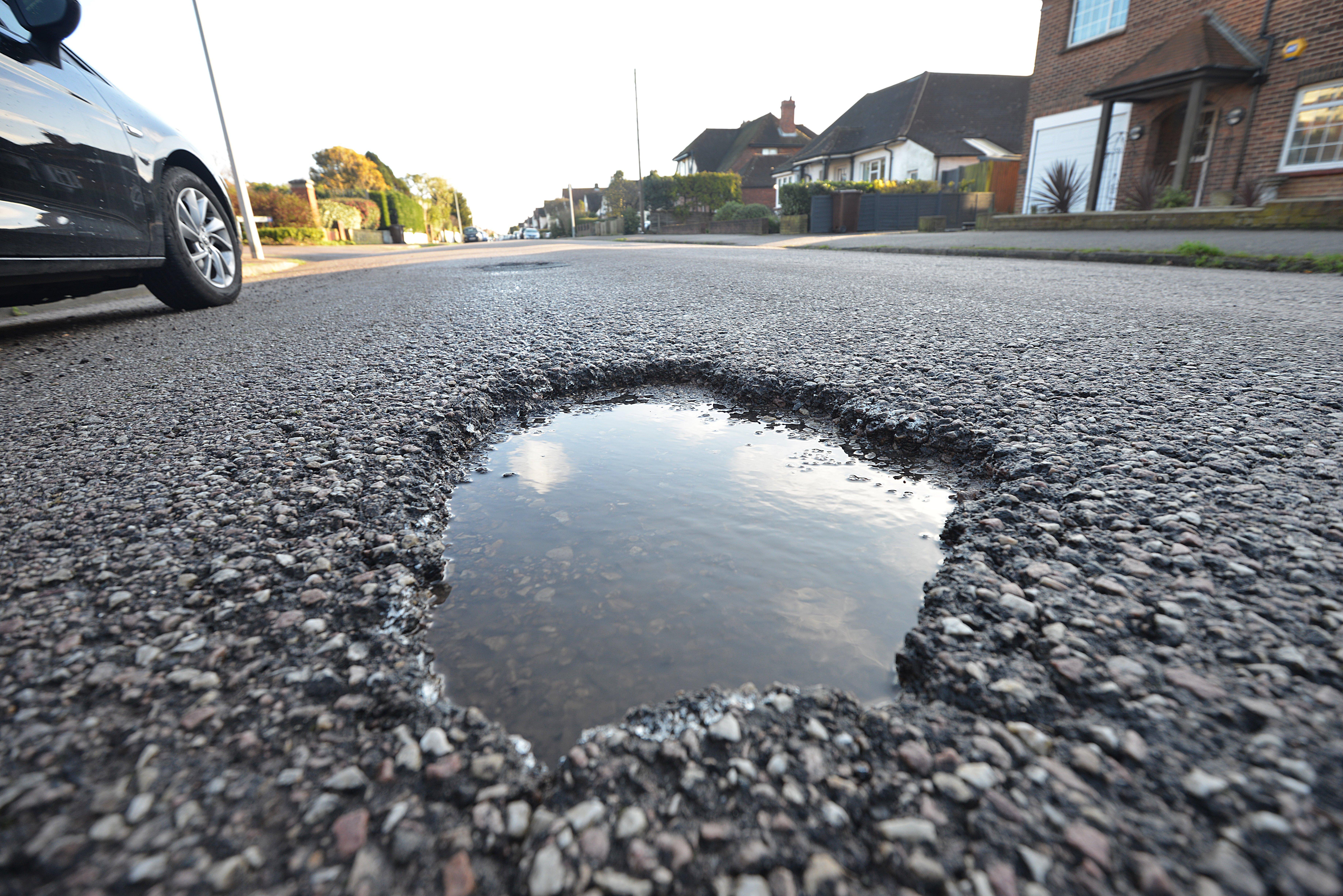 Potholes in Bexhill: Terminus Avenue SUS-200128-103940001