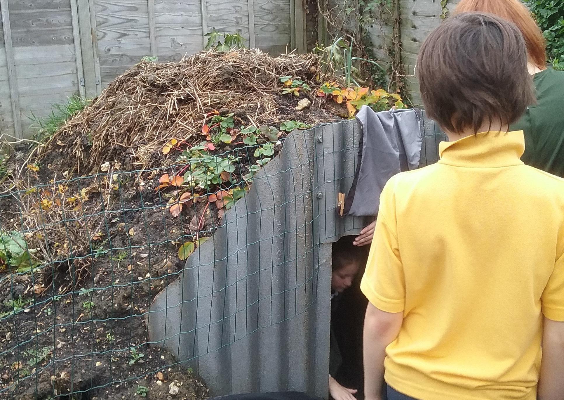 Upper Beeding Primary School checking out the air raid shelter SUS-200129-145416001