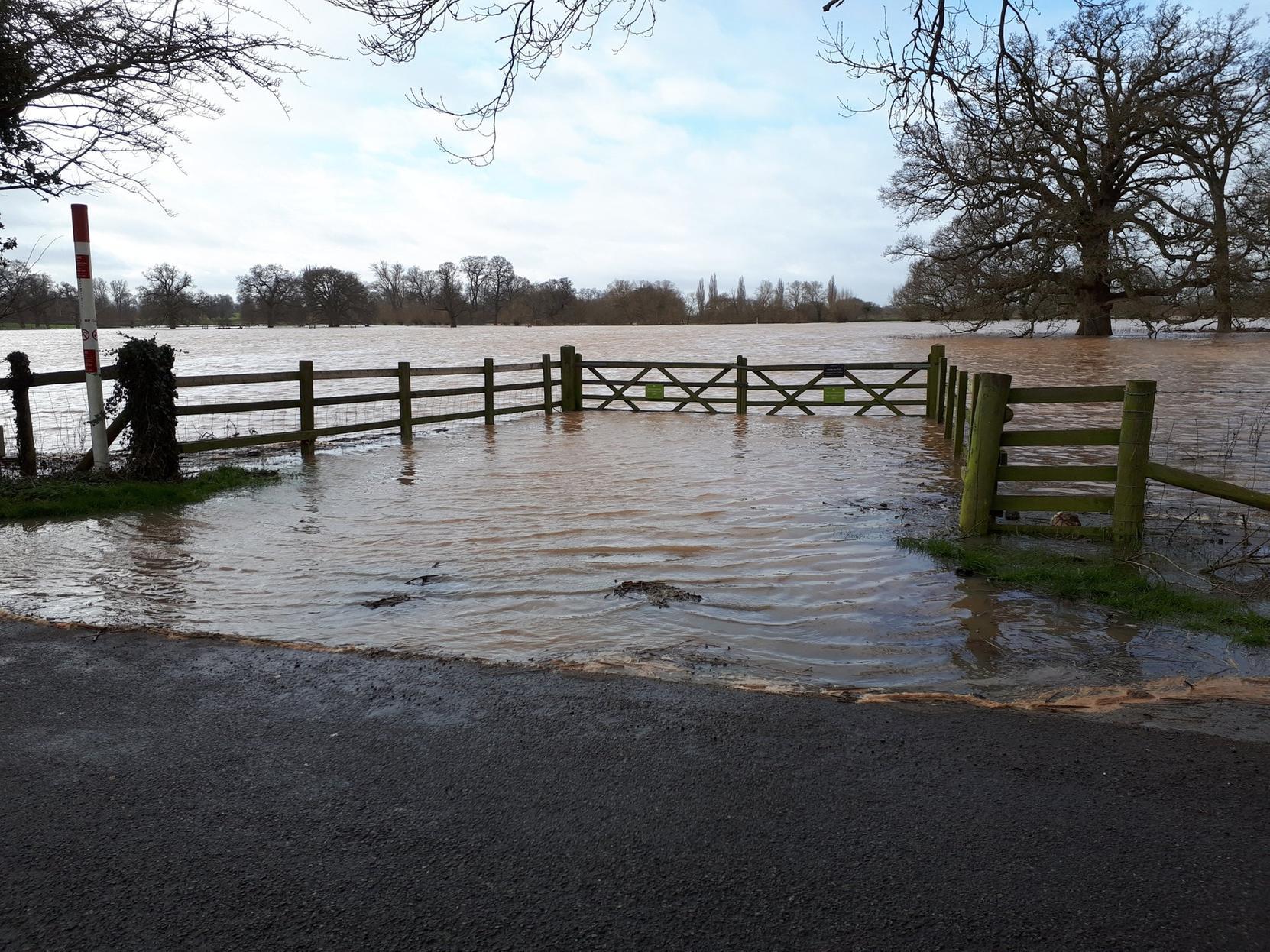 Flood waters near Hampton Lucy outside Wellesbourne (photo from Wellesbourne police)