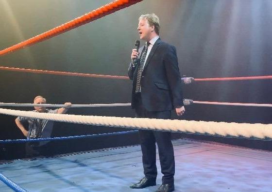 Paul in the ring. Photo: Paul Bristow