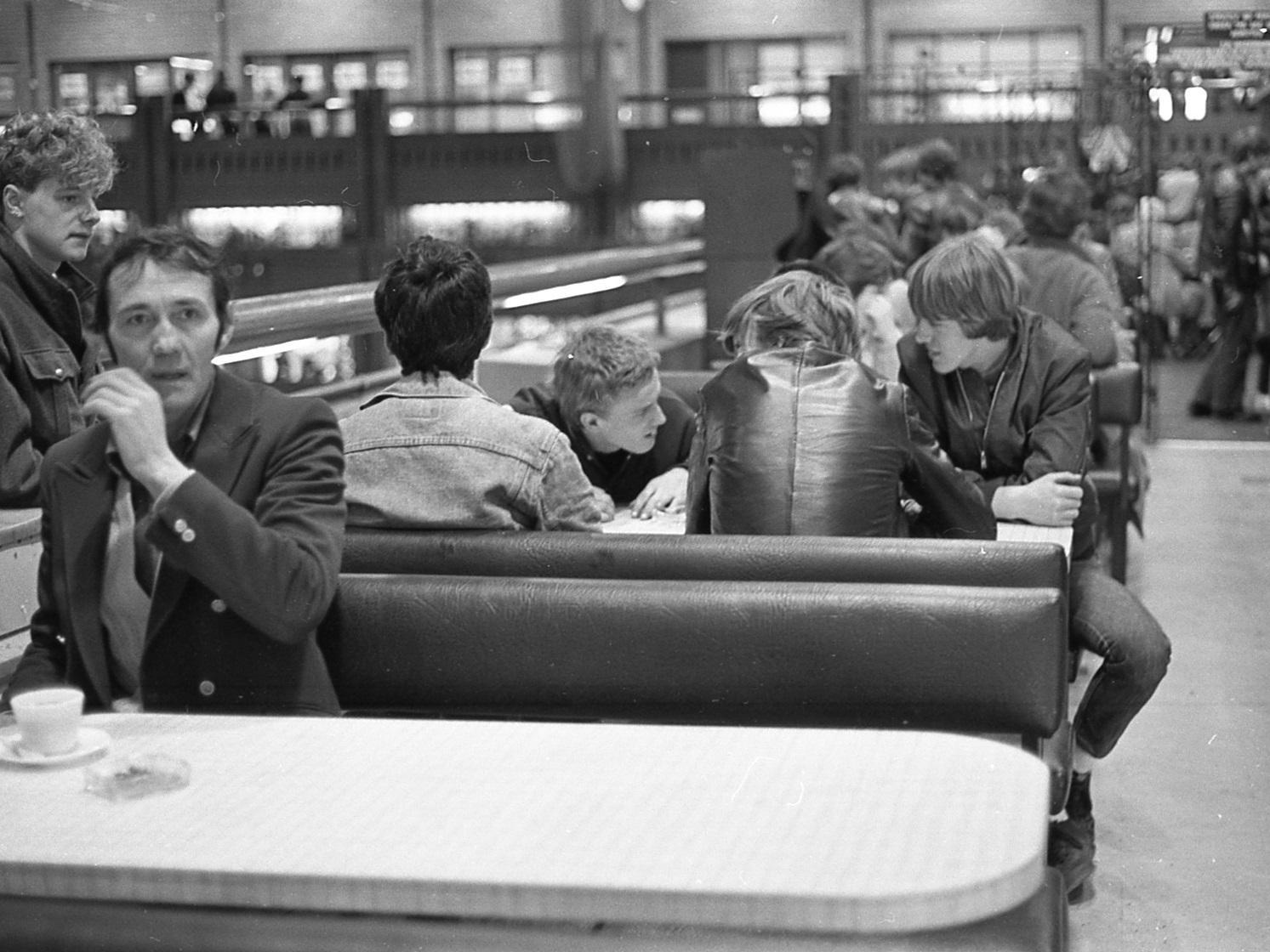 Enjoying a cuppa. Photo: Living Archive MK